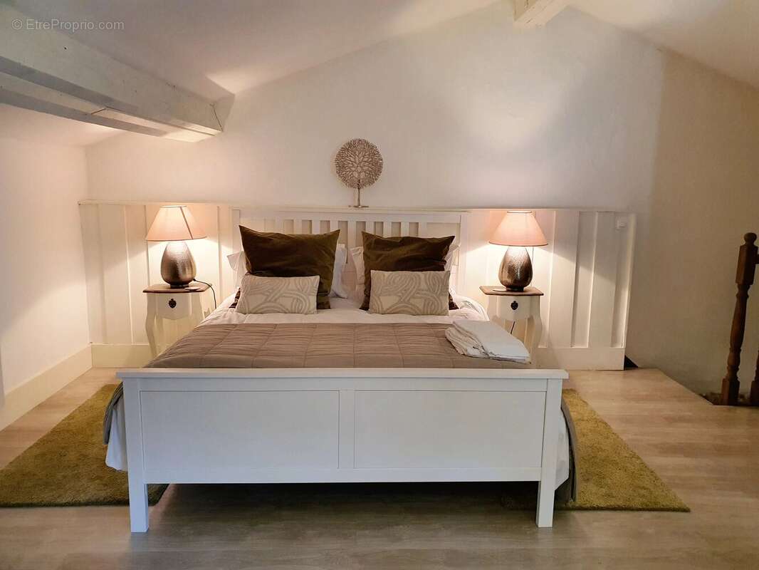 Maison à SAINTE-FOY-LA-GRANDE