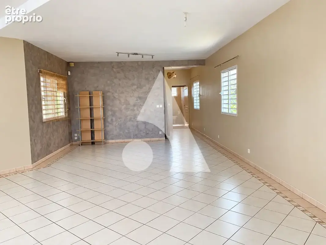 Grande maison familiale  plus de 200 m² beaux volumes - photo 9