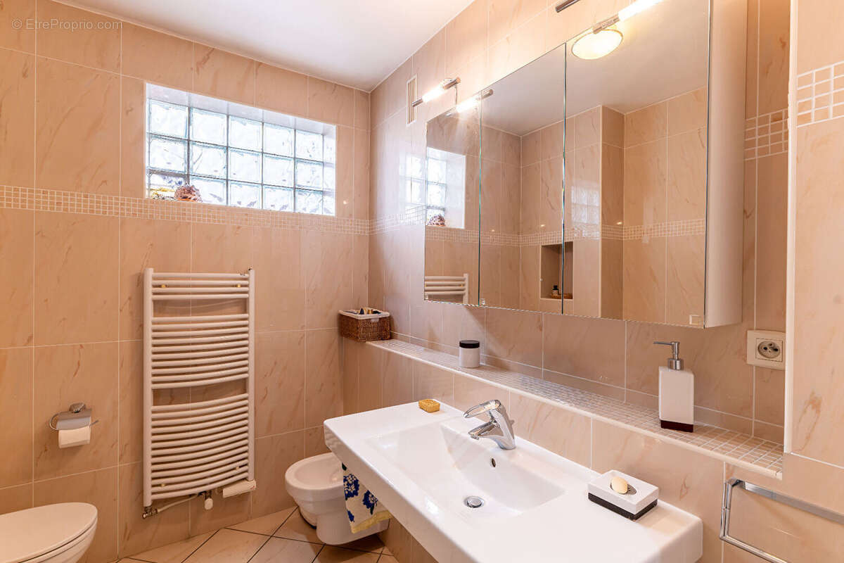 Appartement à CHAMALIERES