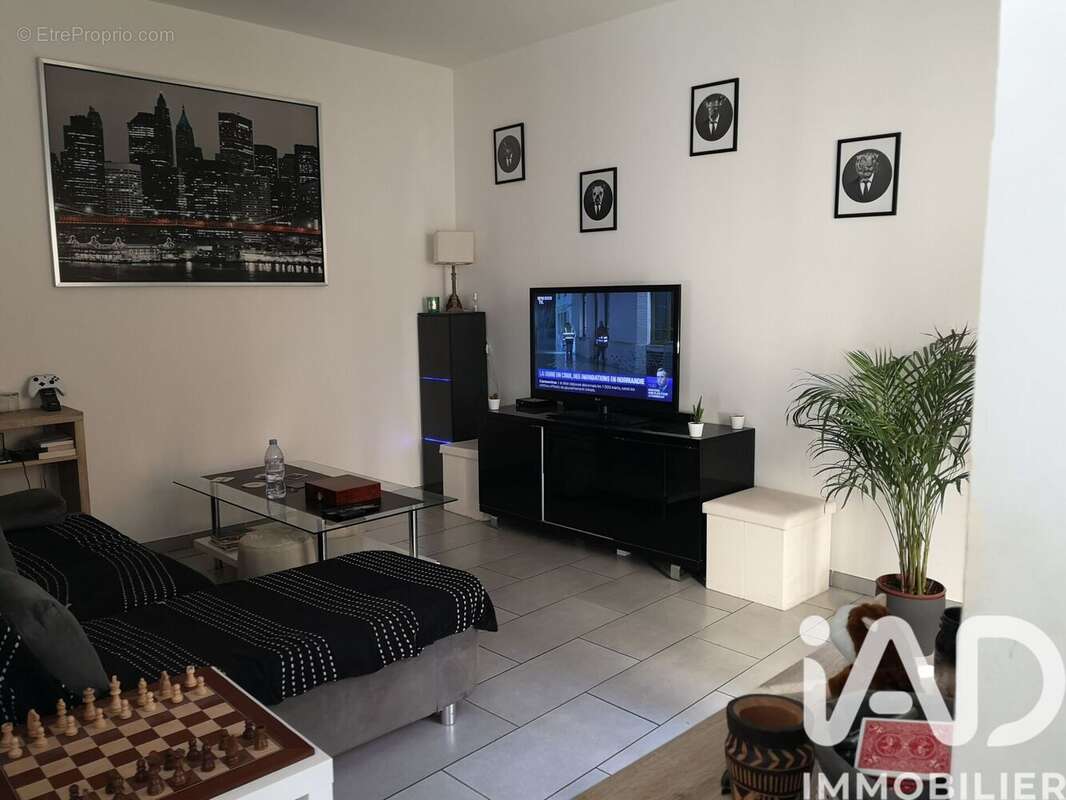 Photo 4 - Appartement à SORGUES