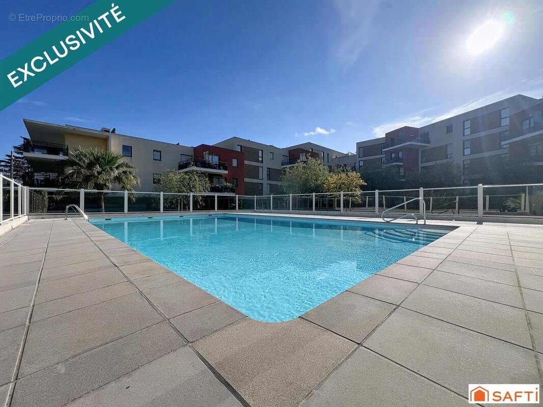 Photo 1 - Appartement à LA ROQUETTE-SUR-SIAGNE