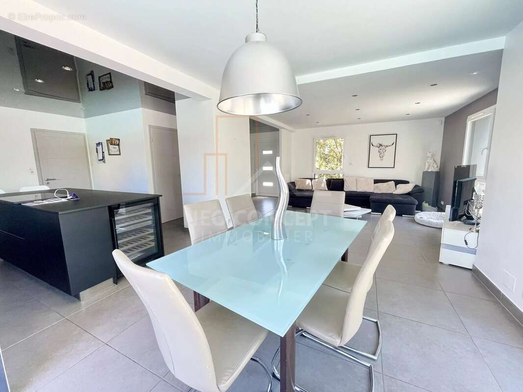 Belle maison de type 4/5 pièces de 129,80 m² habitables à HAGUENAU. - photo 2