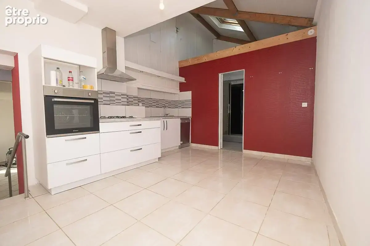 Maison 3 pièces 91 m² à vendre à Saint-Junien (87200) - photo 2