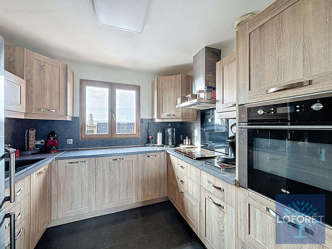 Semi plain -pied sur 1500 m². - photo 6