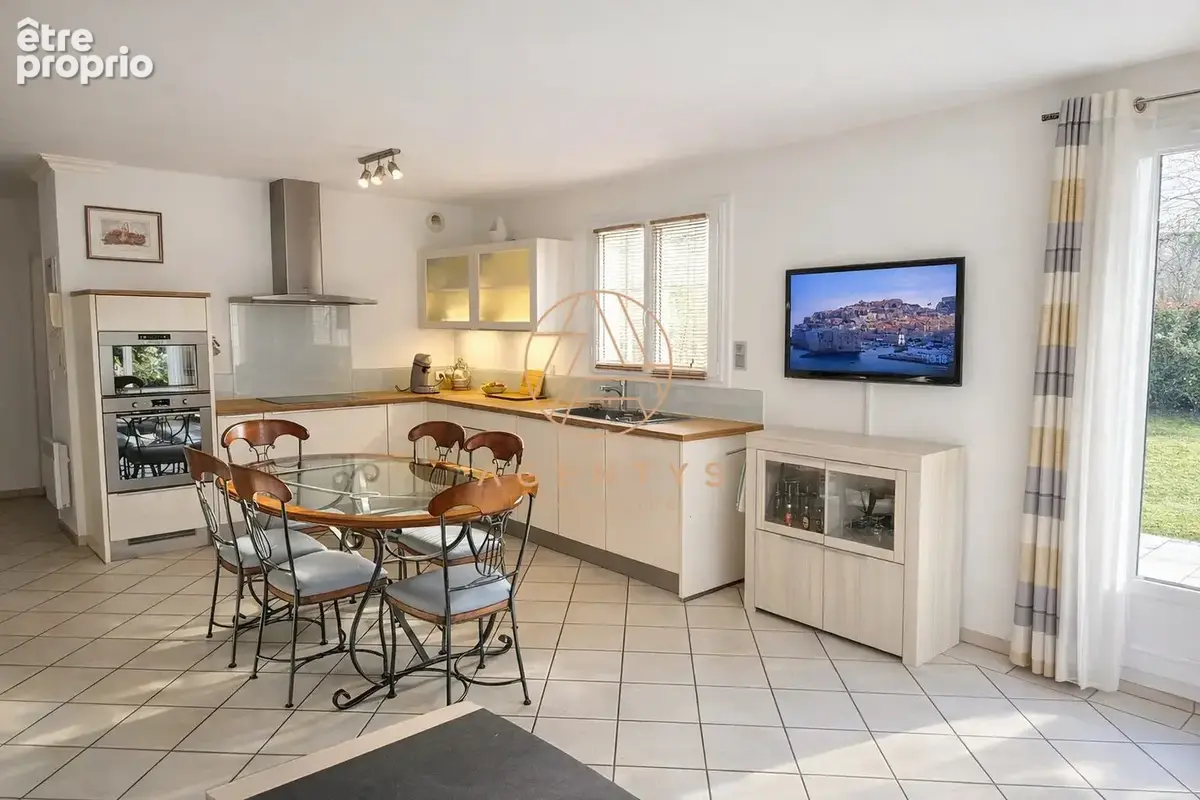 Photo Appartement à Chennevieres-Sur-Marne au prix de 470 000€