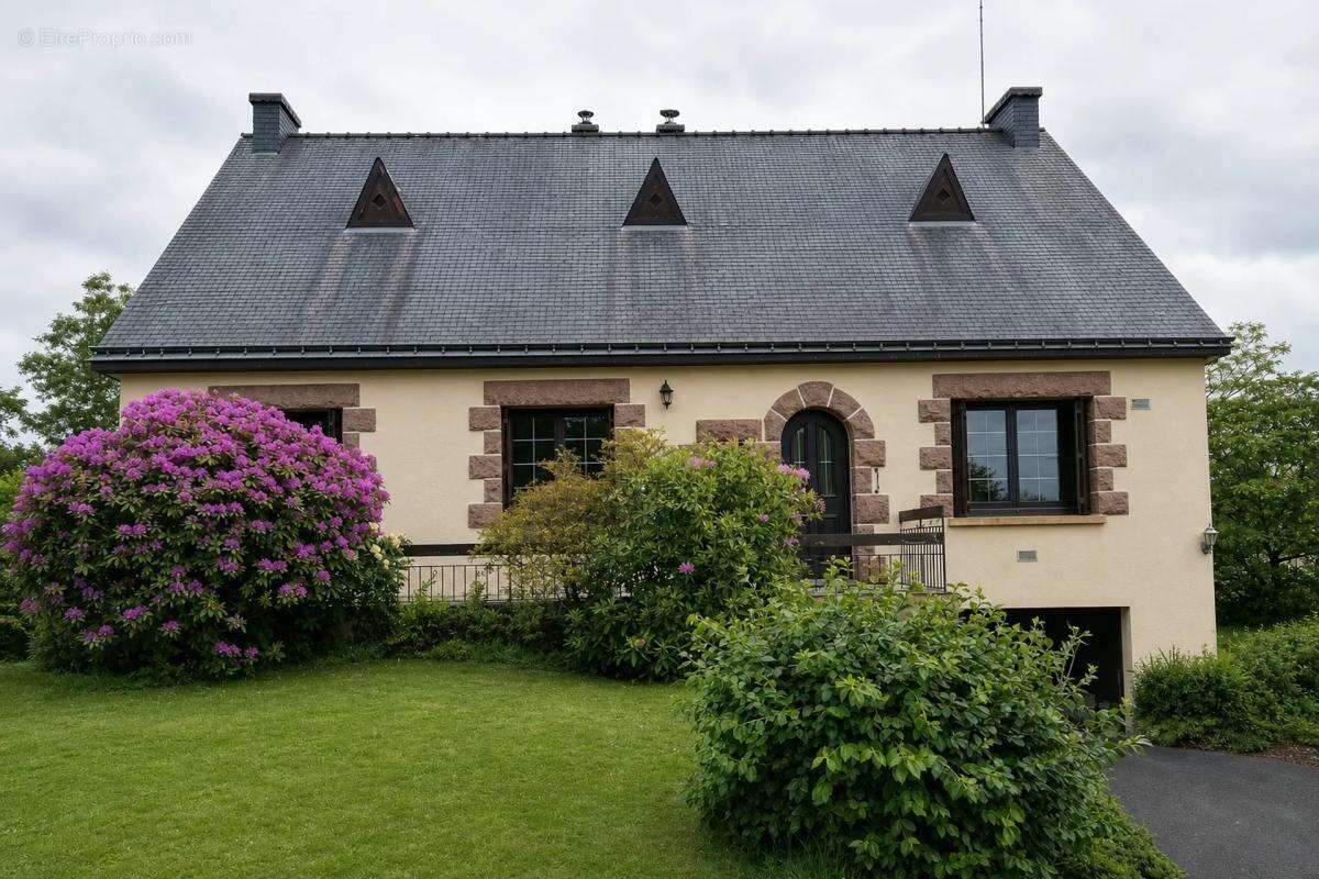 Maison à PLOERMEL