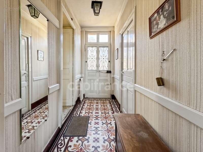 Maison à CHATILLON-EN-BAZOIS