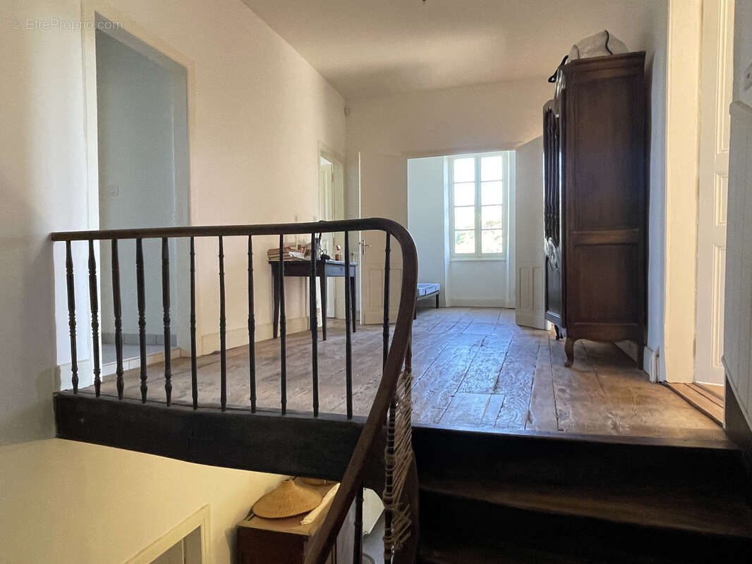 Maison à TACHOIRES