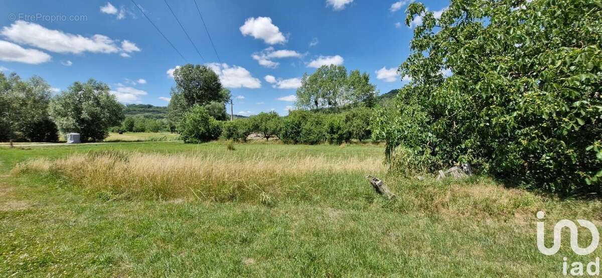 Photo 2 - Maison à LA NEUVEVILLE-SOUS-MONTFORT