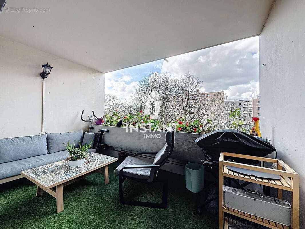 Appartement à MAISONS-ALFORT