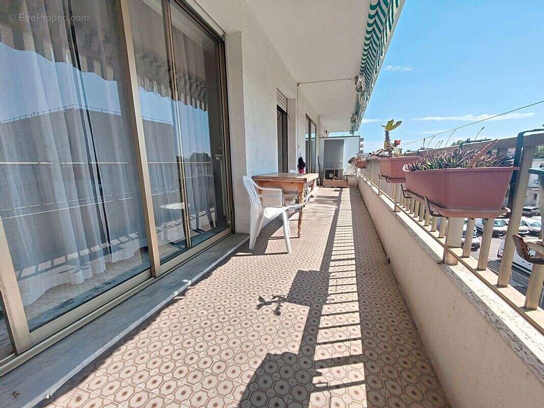 Appartement à CAGNES-SUR-MER