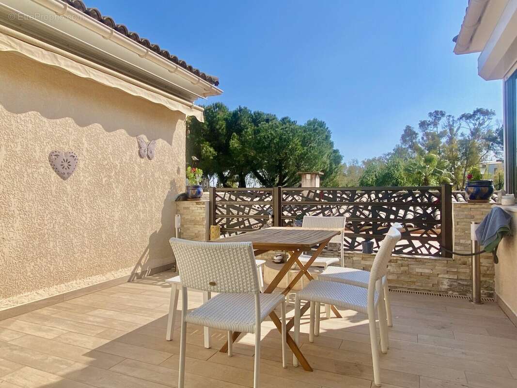 Maison à VILLENEUVE-LOUBET