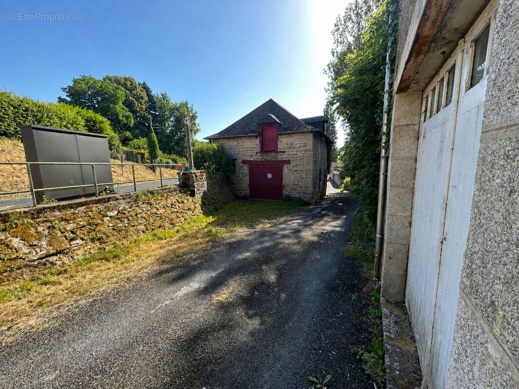 Maison à Corrèze en Corrèze - photo 14