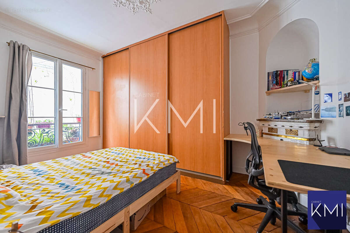 Appartement à PARIS-11E
