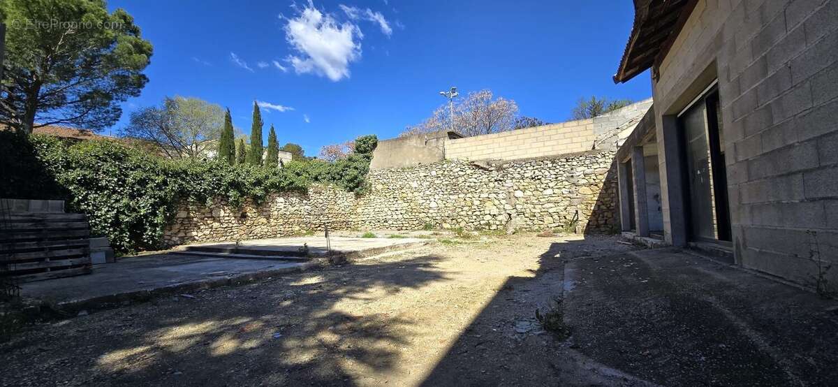 Maison à NIMES