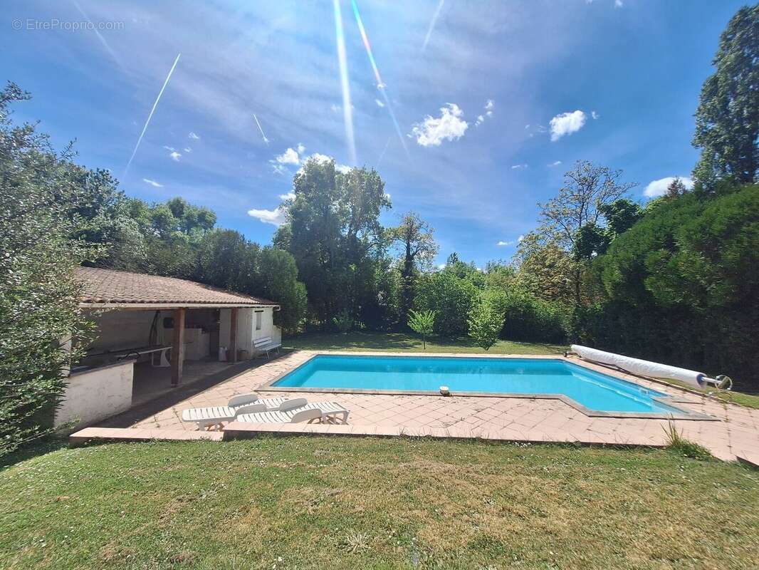 Maison à BOUTIERS-SAINT-TROJAN