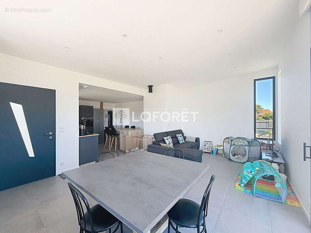 Maison contemporaine de plain-pied - Construction 2022 - photo 4
