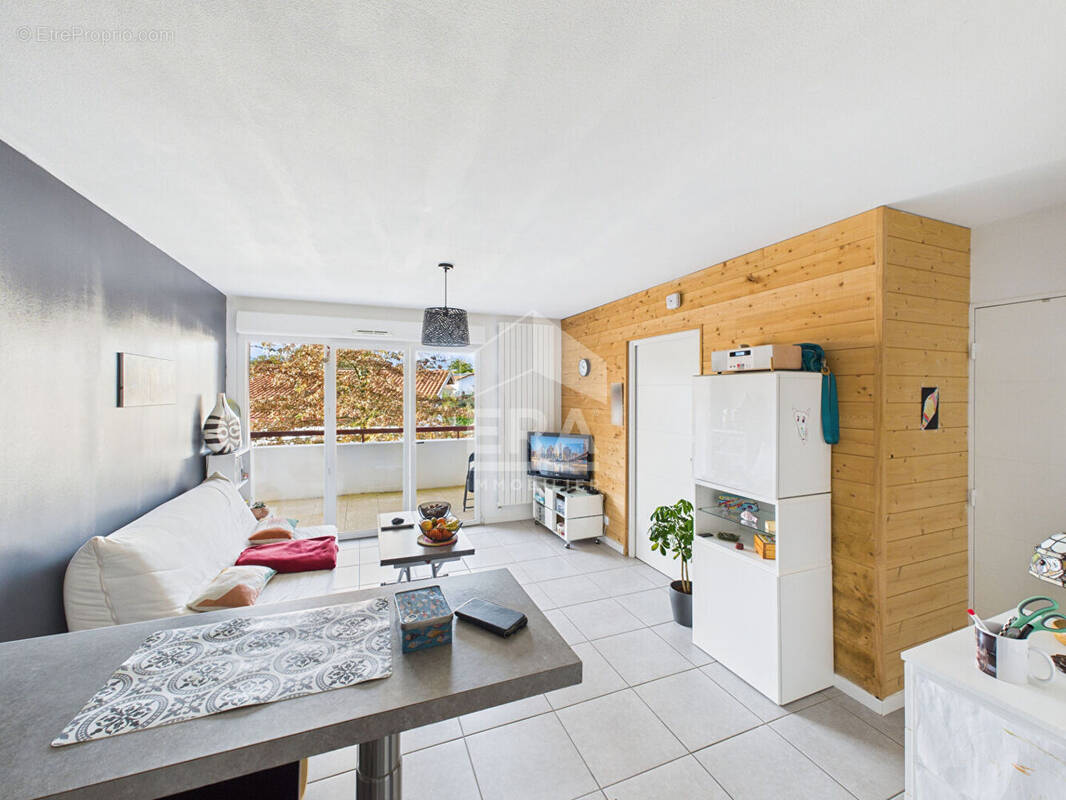 Appartement à USTARITZ