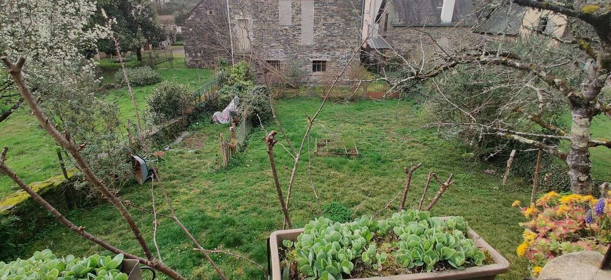 Demeure de caractère du XVIII siècle avec jardin - photo 11