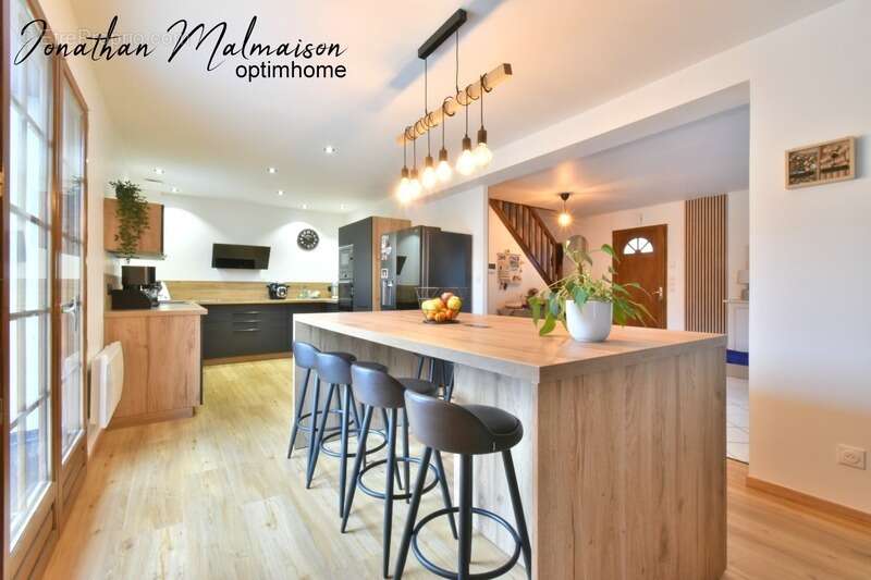 Maison à CONCHES-EN-OUCHE