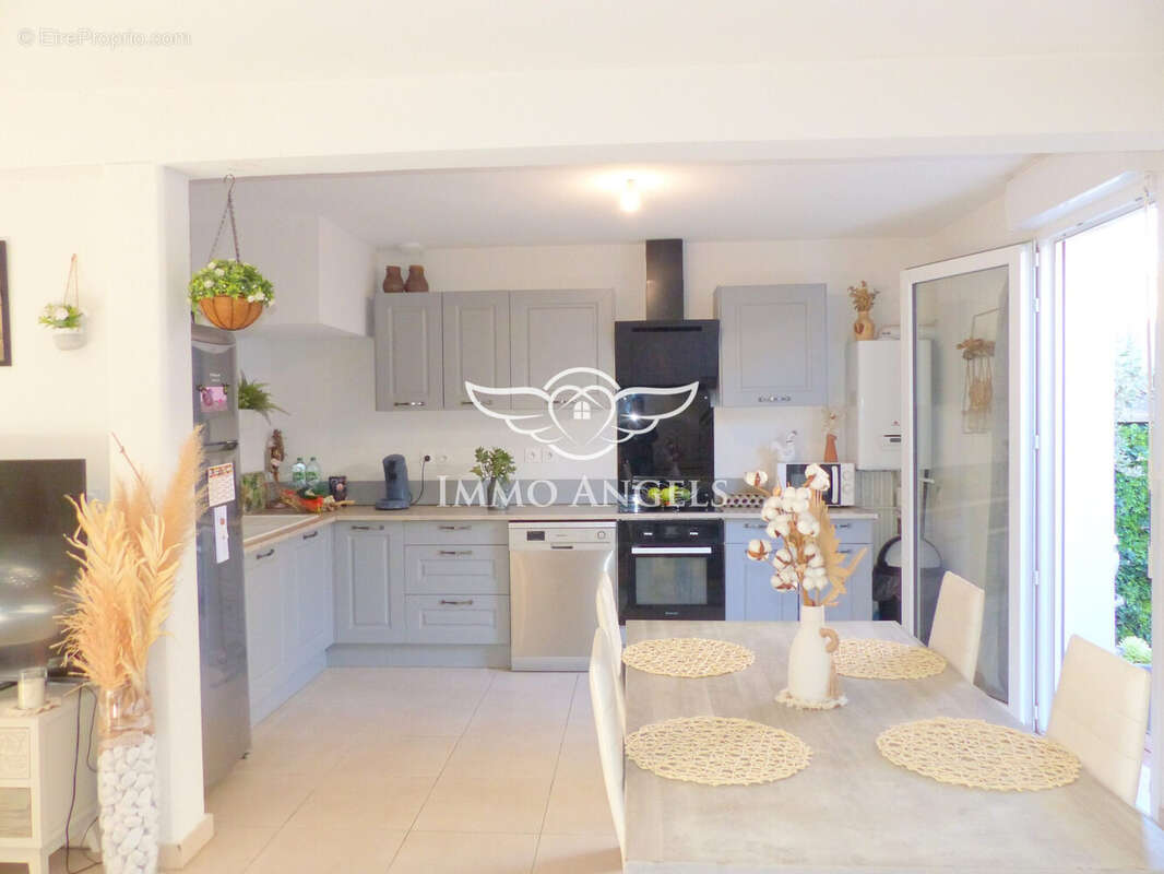 Maison à LUNEL-VIEL