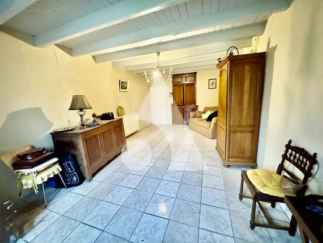 Maison à FREBECOURT