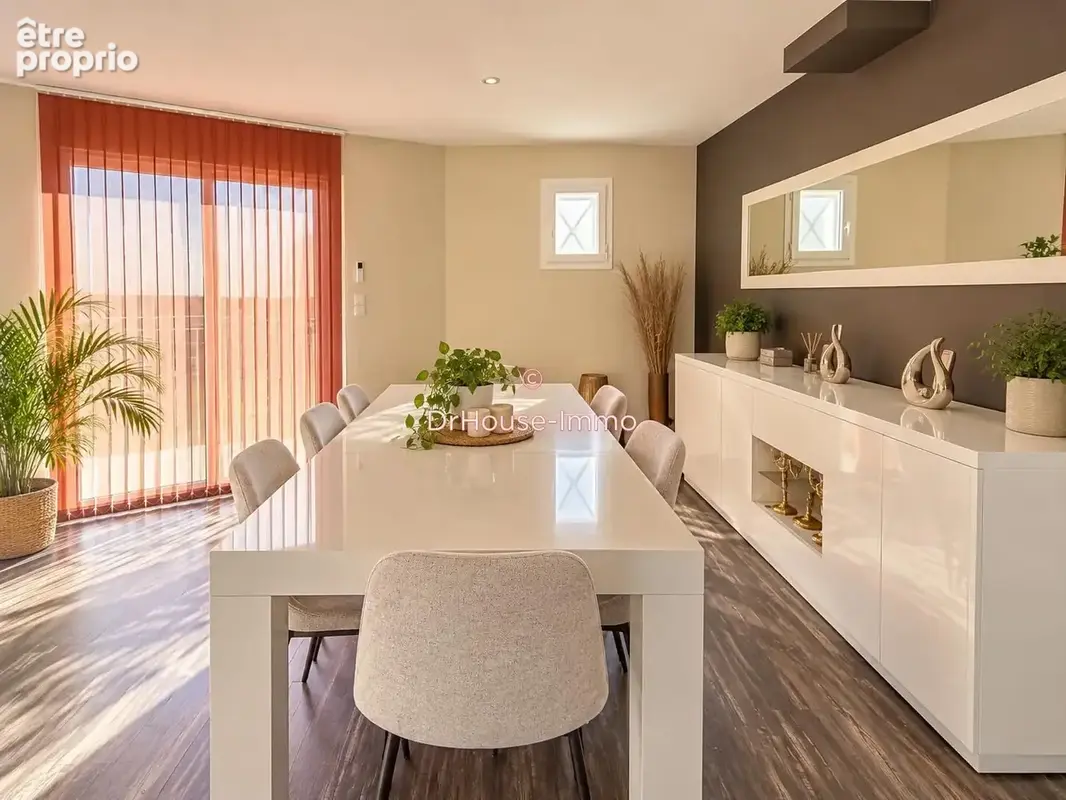 Maison 6 pièces 185 m² à vendre à Saint-Vincent-De-Paul (33440) - photo 9
