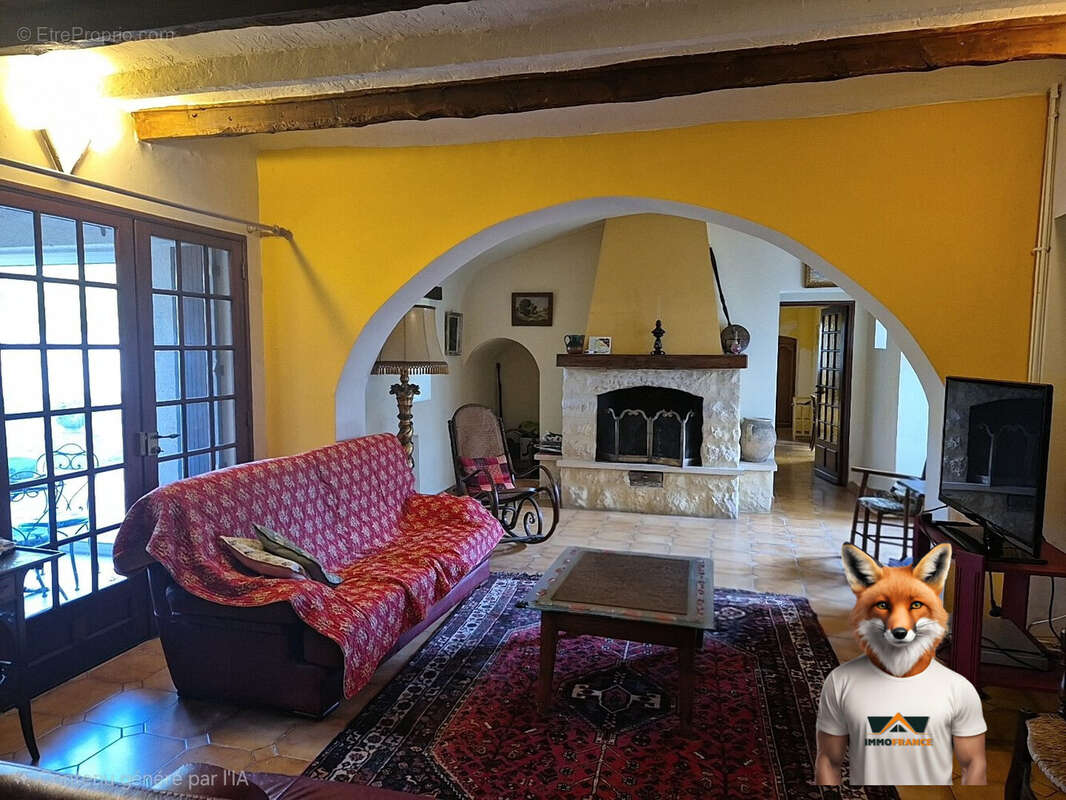 Maison à SAINT-HILAIRE-DE-BRETHMAS