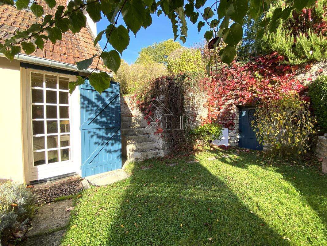 Maison à PERDREAUVILLE