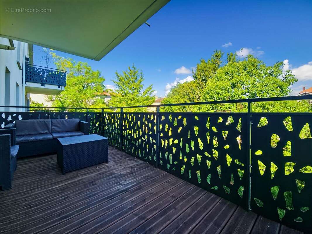 Photo 2 - Appartement à RAMONVILLE-SAINT-AGNE