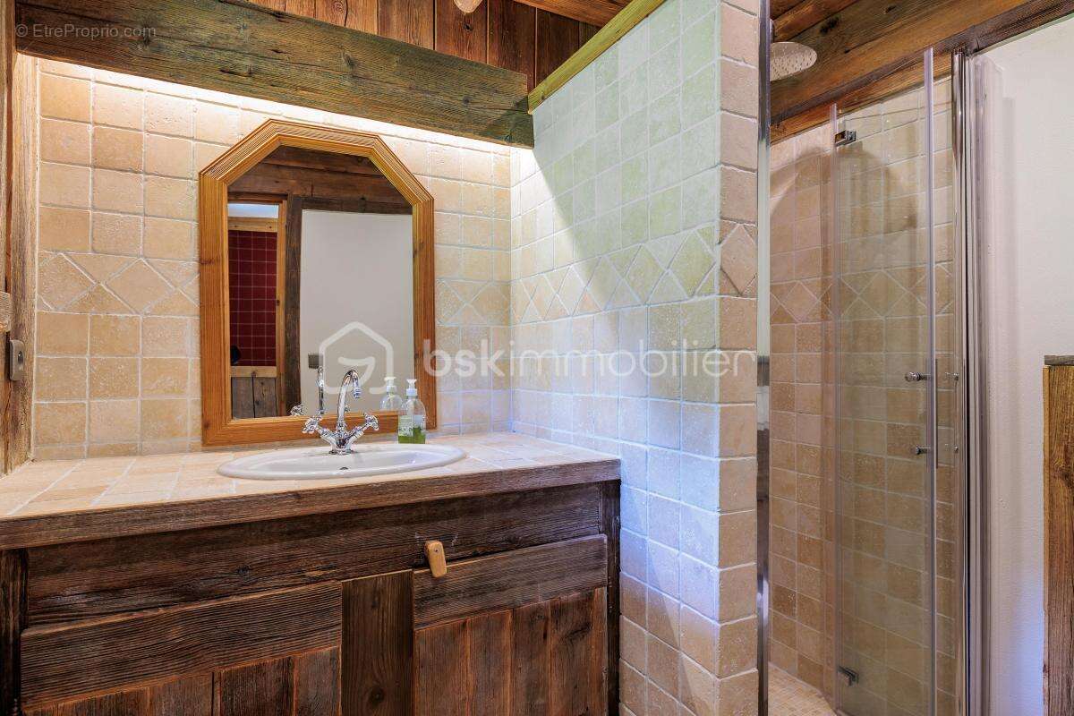 Maison à LES HOUCHES