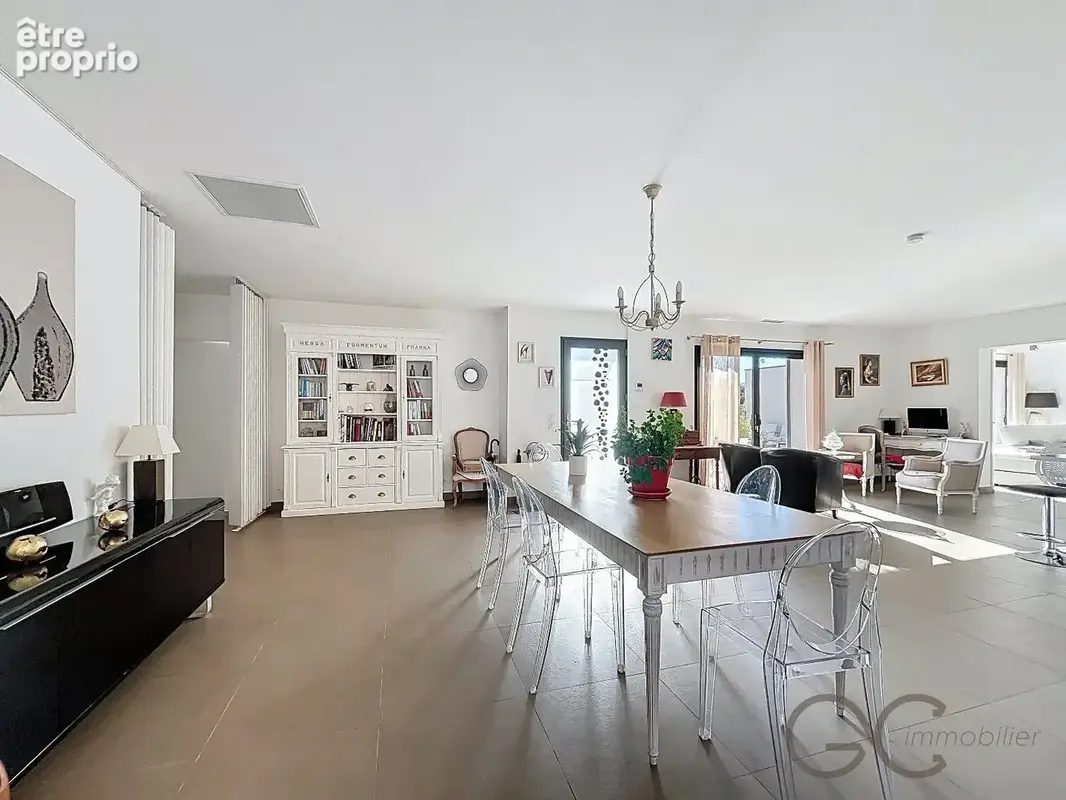 Maison 118 m² à Saint-Chinian  - photo 9