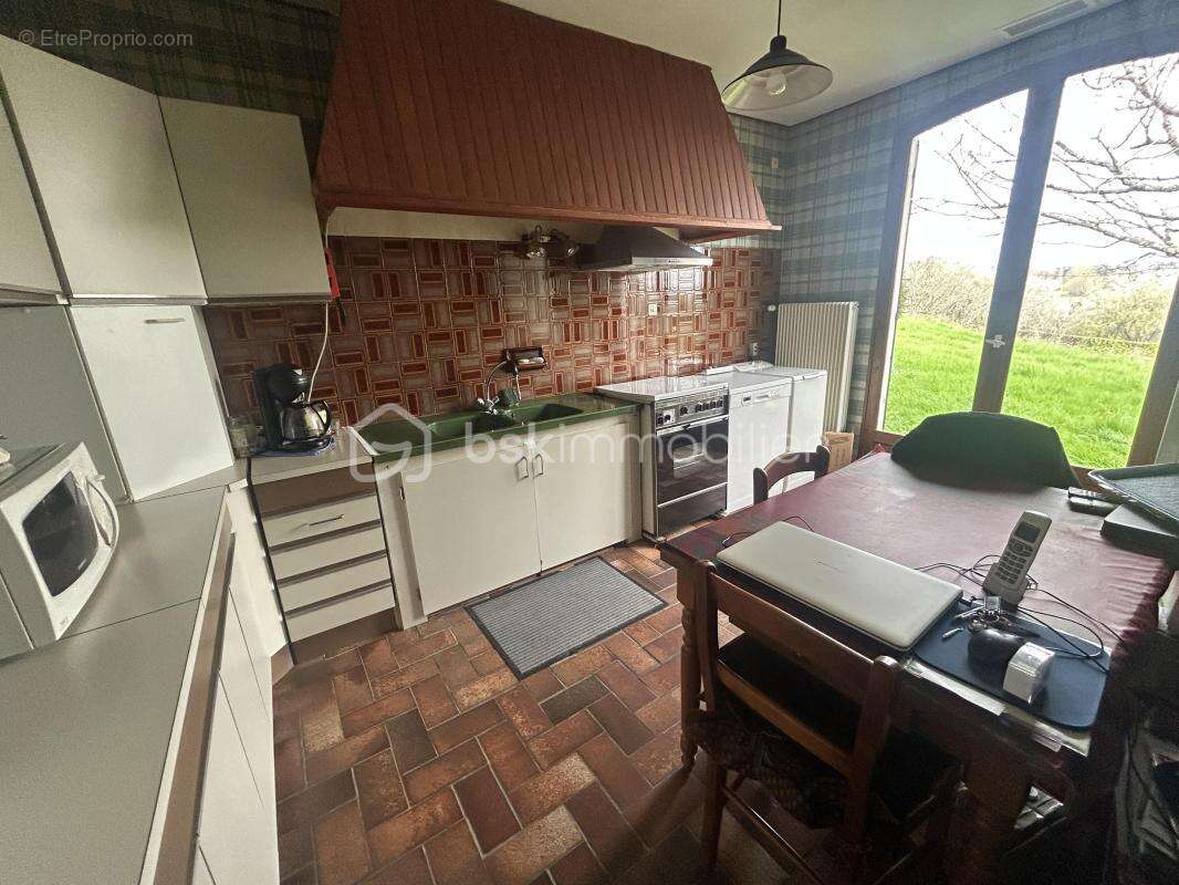 Maison à CASTELCULIER