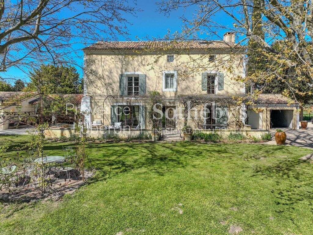 Maison à PERNES-LES-FONTAINES