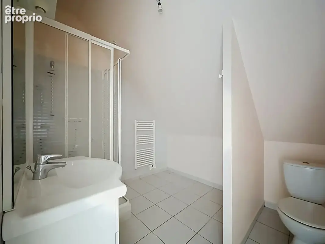 Gîte et trois chambres d'hôtes Louresse-Rochemenier - photo 9