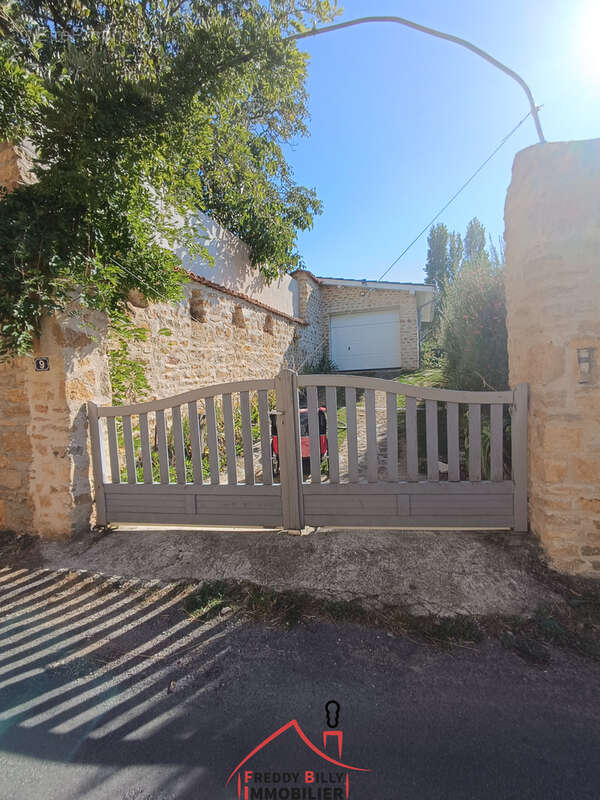 Maison à THOUARS