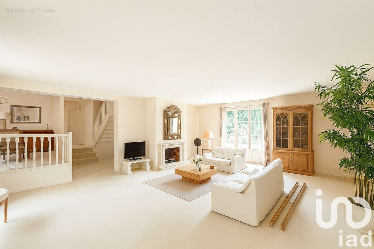 Photo 2 - Maison à LA QUEUE-EN-BRIE