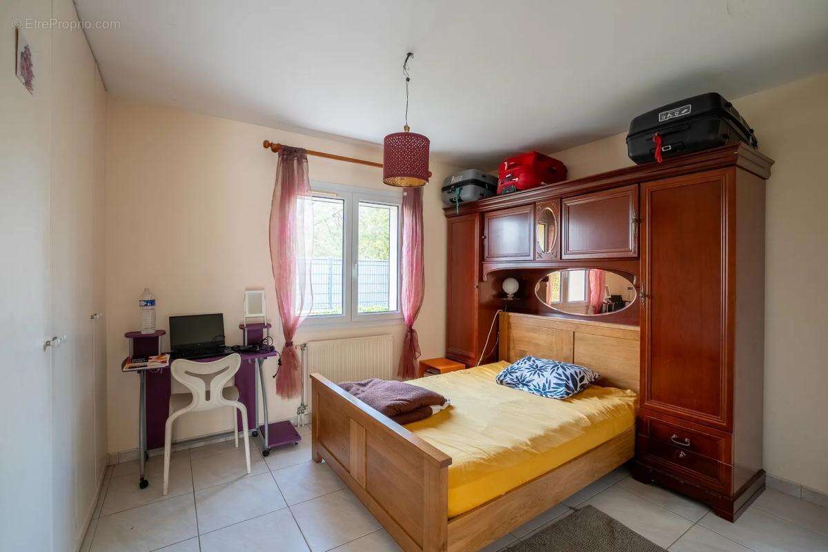 Maison à BLANQUEFORT