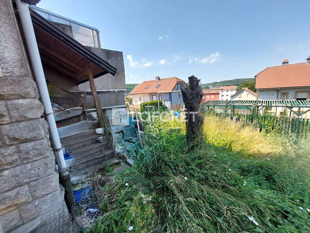 Maison à AUDUN-LE-TICHE