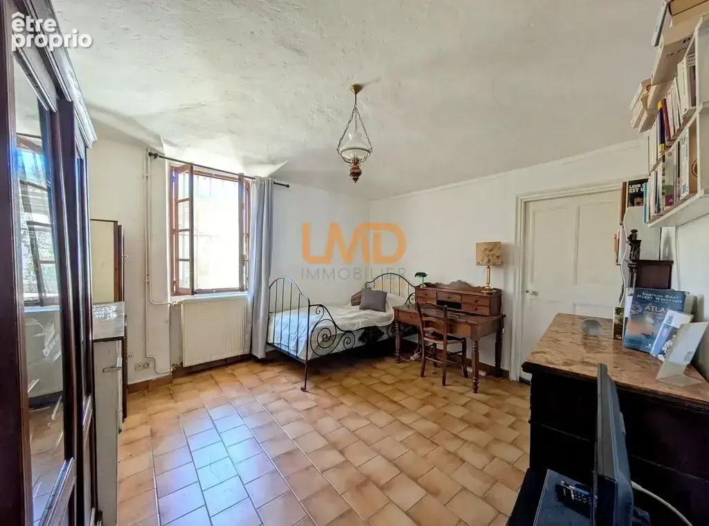 Maison en pierre 8 pièces 170m2 - photo 20