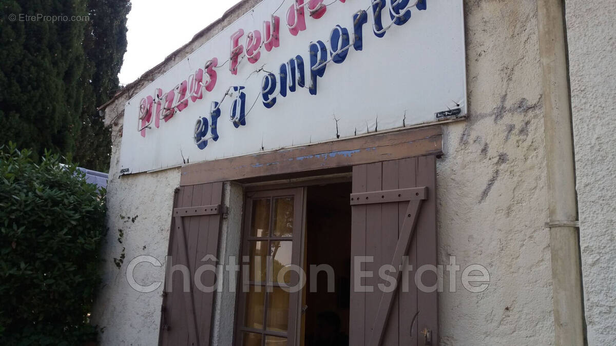 Commerce à VALLAURIS