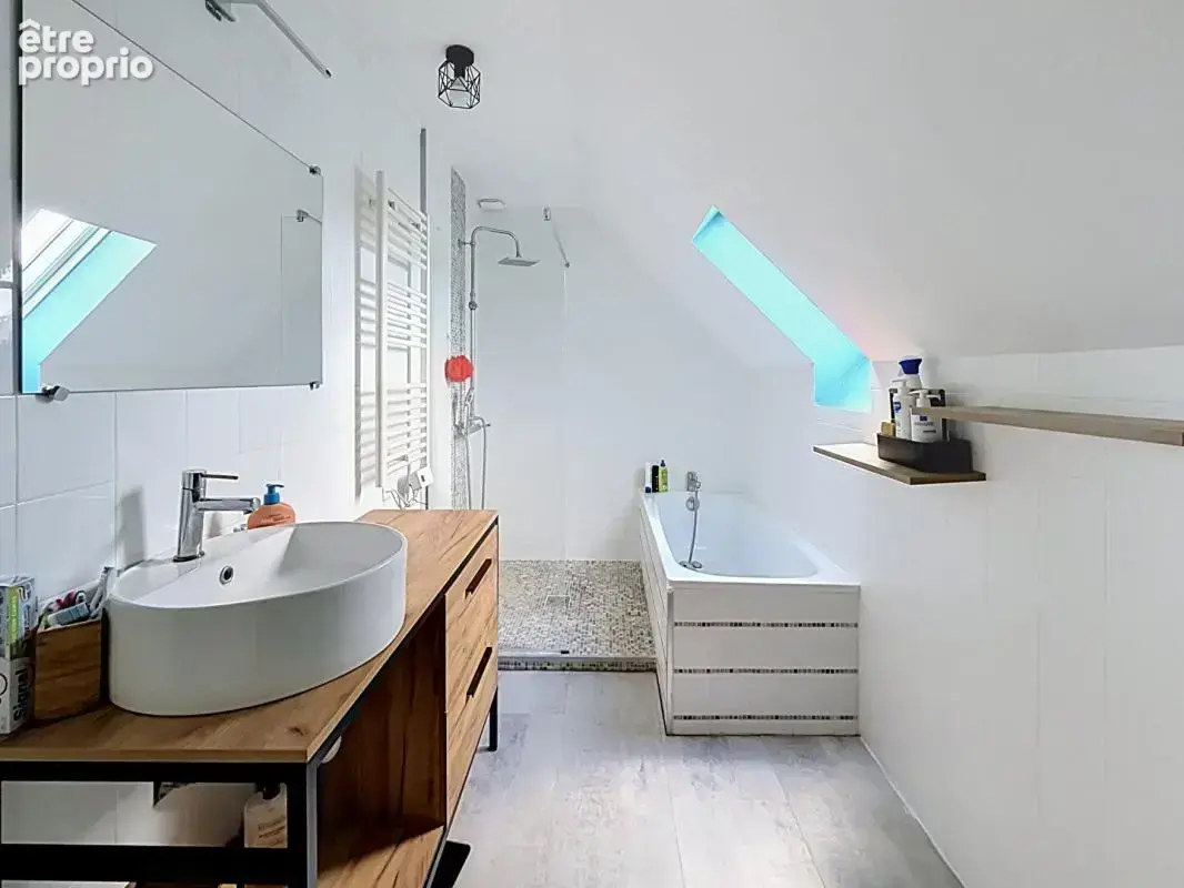Maison 93 m² à Trignac  - photo 9