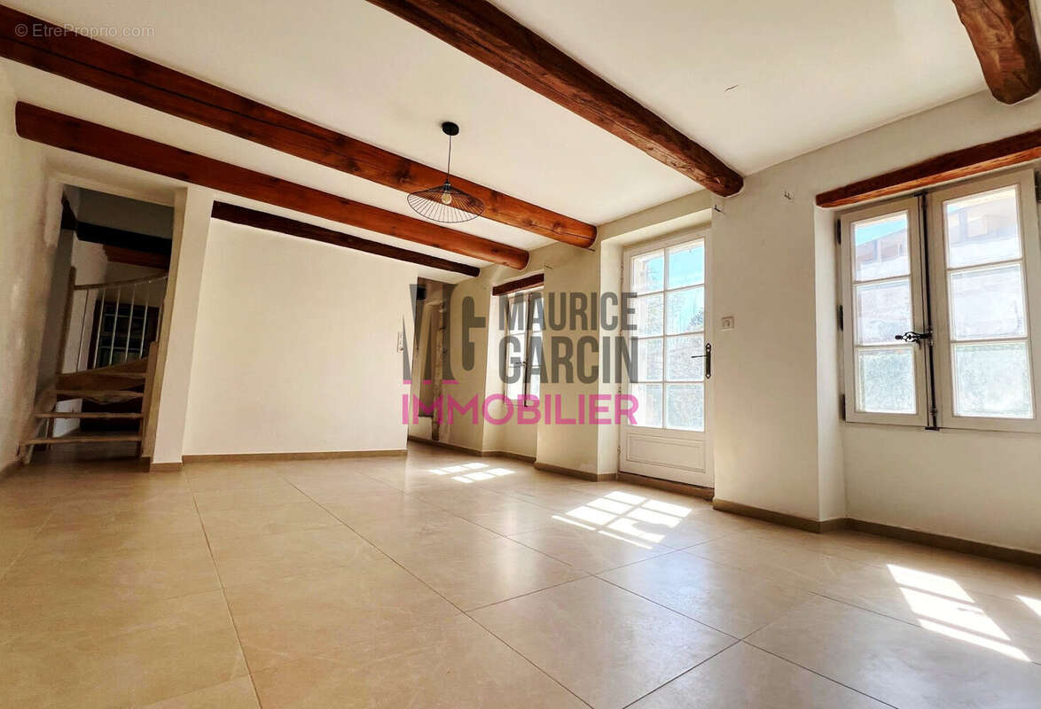 Appartement 70 m² à Avignon  - photo 3