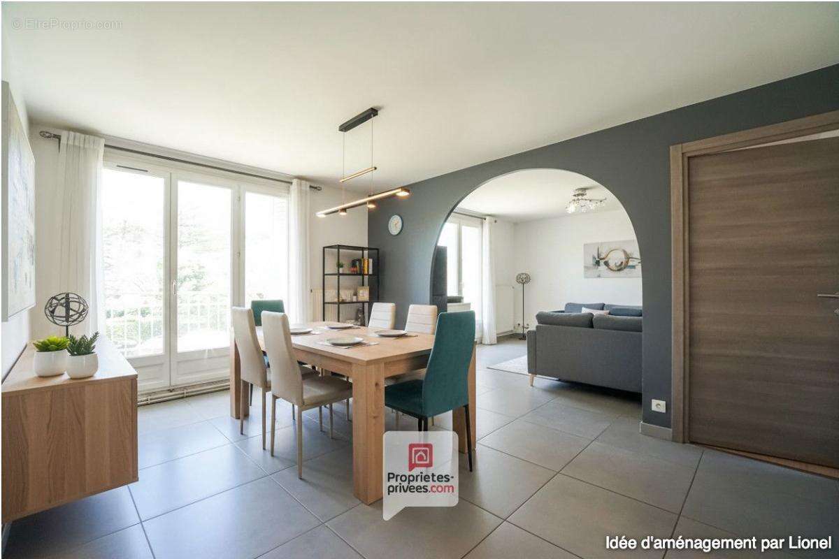 Appartement à SAINT-MARTIN-D'HERES