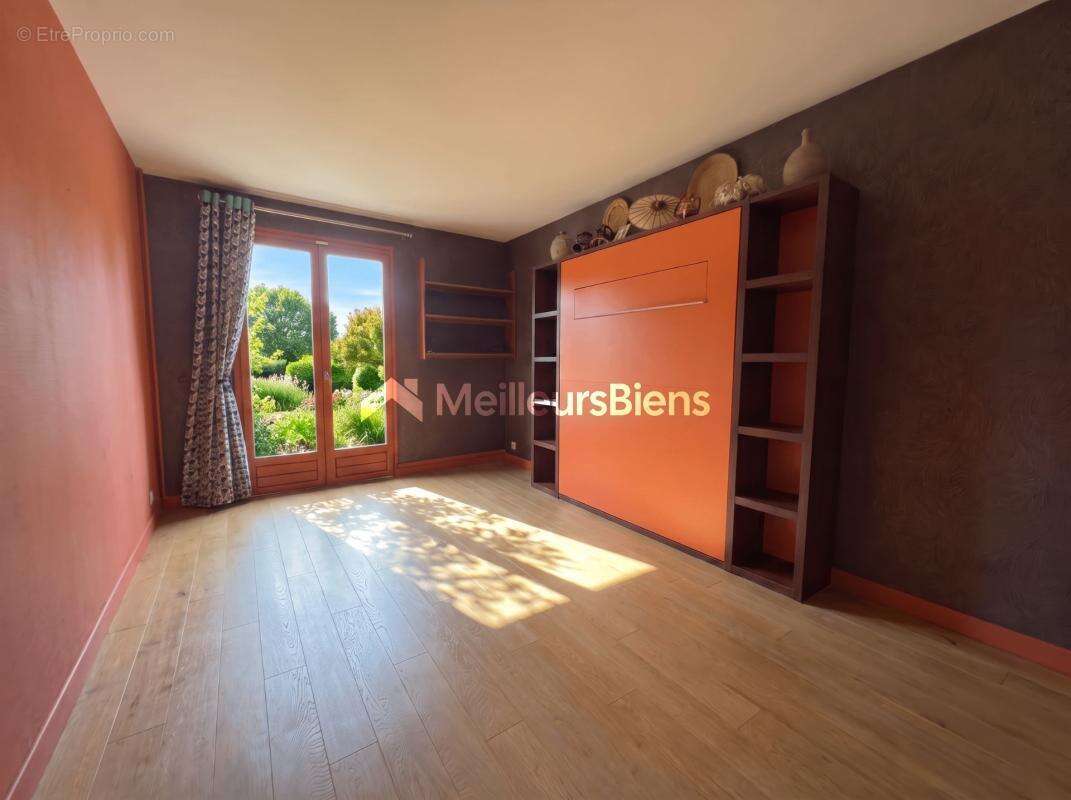 Maison d’architecte familiale – 7 pièces, 5 chambres – Terrain de 1 500 m² – Auffargis - photo 19
