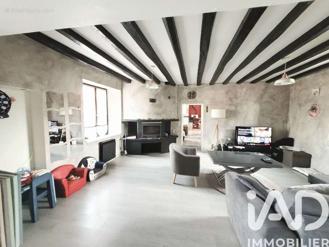 Maison 142 m² à Montmirail  - photo 4