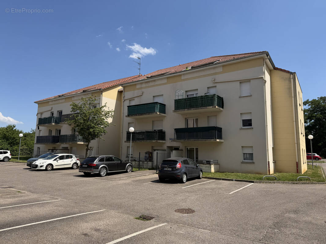 Appartement à ESSEY-LES-NANCY