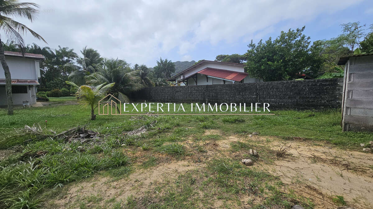 Maison à REMIRE-MONTJOLY