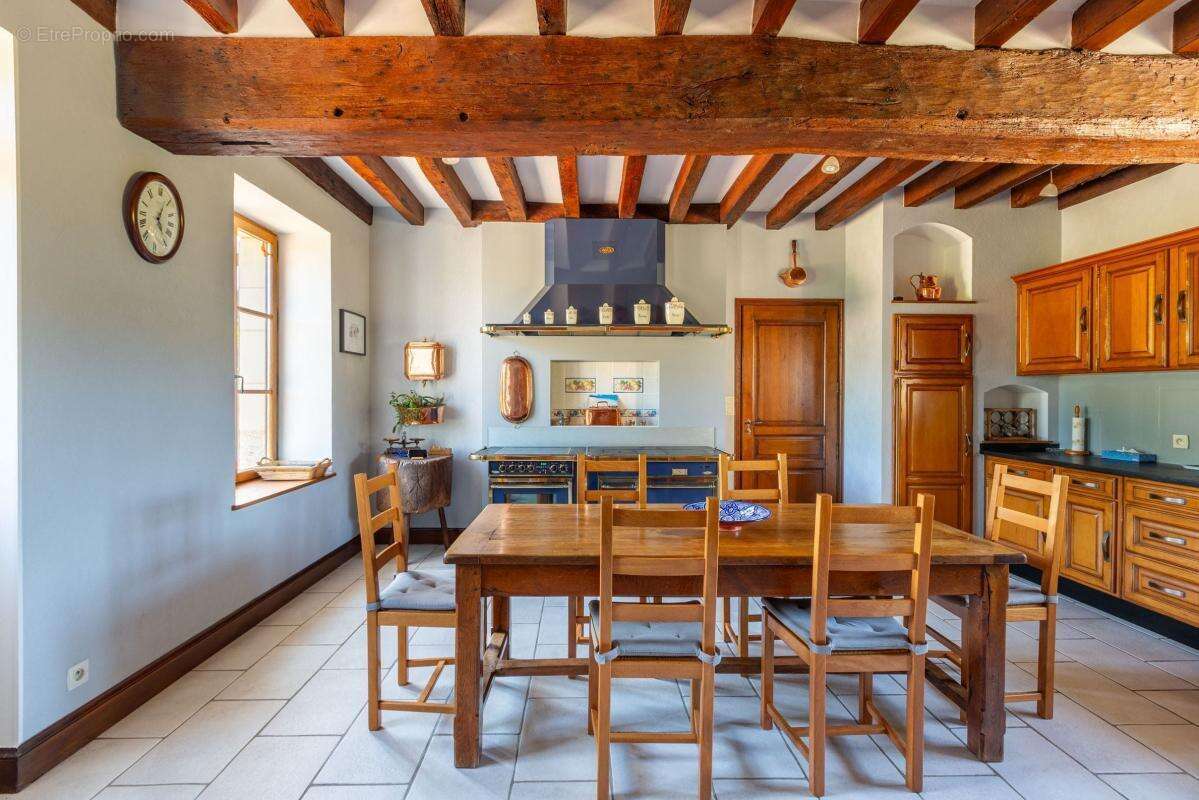 Propriété  à Vendre sur 36ha - photo 9