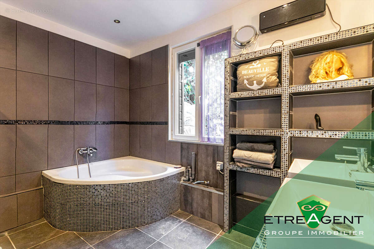 Maison à SAINT-ARNOULT